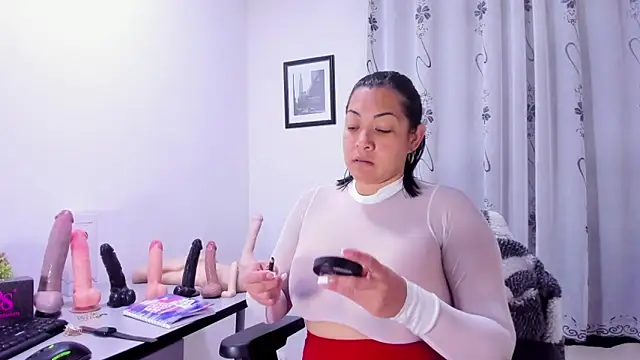 MelissaaCortes online show from 6, 3, 2026