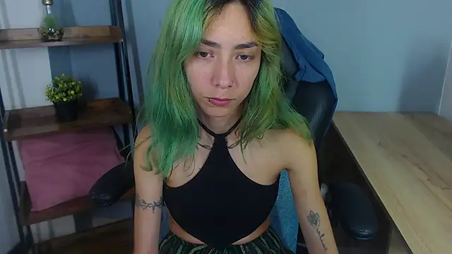 Erika Stevens online show from 14, 11, 2025