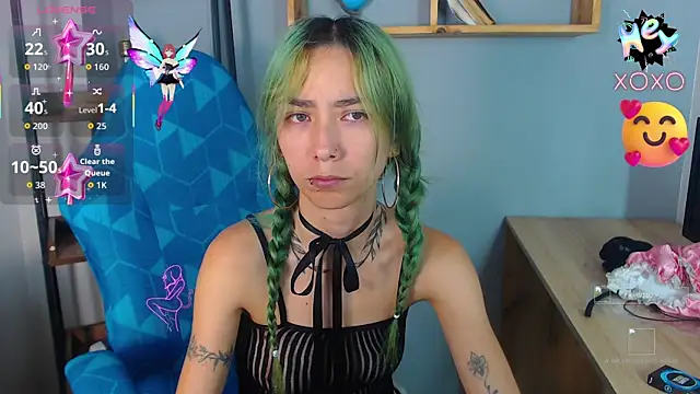 Erika Stevens online show from 15, 10, 2025