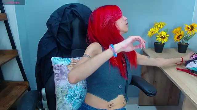 Erika Stevens online show from 25, 4, 2026