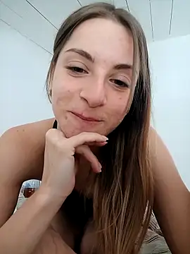 Snapshot of Cristina02 chatting on 10, 4, 2026 Cristina02 online show from 10, 4, 2026