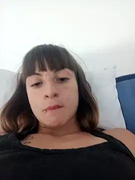 Snapshot of Cristina02 chatting on 8, 5, 2026 Cristina02 online show from 8, 5, 2026