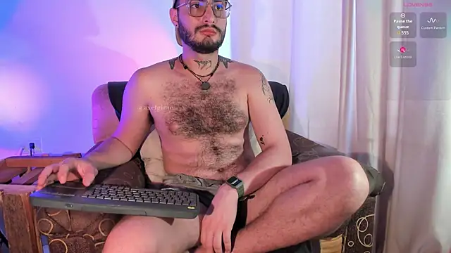 axel giracr online show from 18, 7, 2026