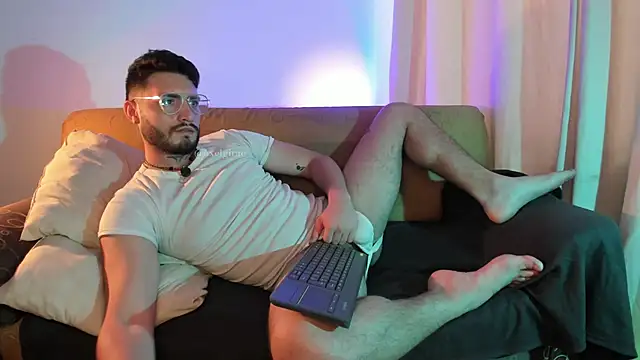 axel giracr online show from 10, 6, 2026