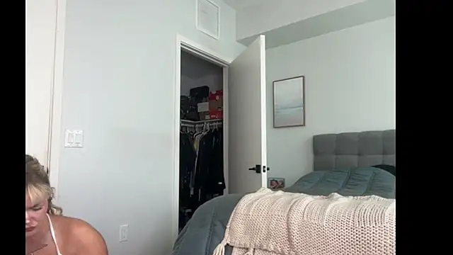 ElenaErickson online show from 11, 3, 2026