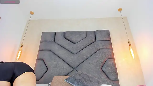 Liinda Saenz online show from 19, 3, 2026