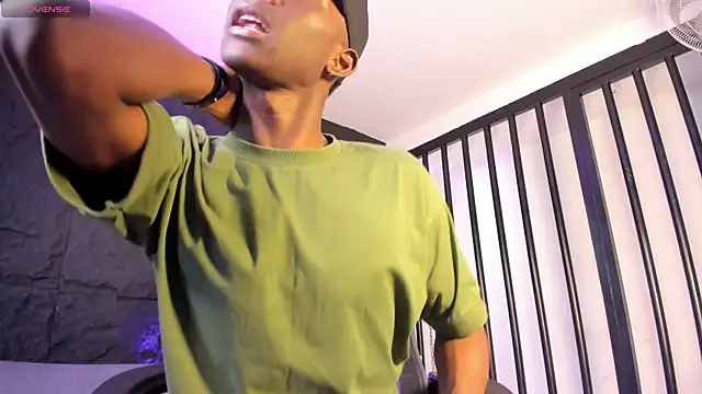 Snapshot of JacksonMuller_ chatting on 1, 12, 2025 JacksonMuller online show from 1, 12, 2025