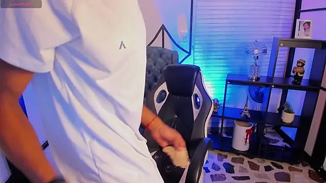 Snapshot of JacksonMuller_ chatting on 6, 11, 2025 JacksonMuller online show from 6, 11, 2025