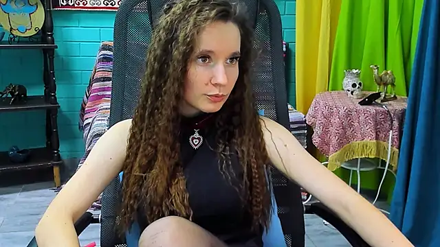 Miss Barbara  online show from 28, 2, 2025