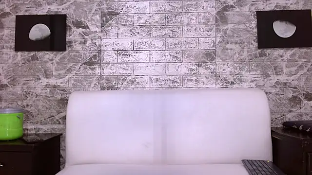 Snapshot of jeic_18 chatting on 15, 11, 2025 jeic 18 online show from 15, 11, 2025