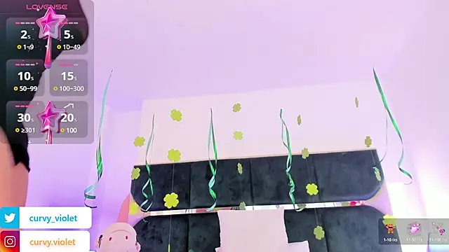 CurvyViolet online show from 21, 3, 2025