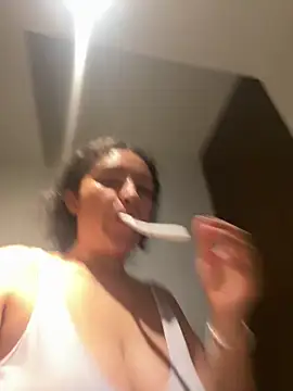 Nathcurly  online show from 19, 3, 2026