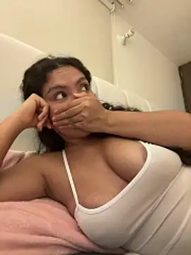 Nathcurly  online show from 14, 10, 2025