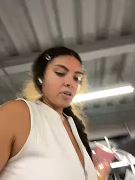 Nathcurly  online show from 24, 1, 2025