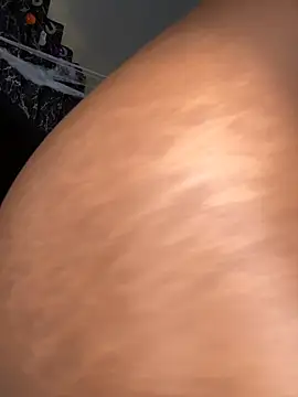 Snapshot of Sexy_barb2 chatting on 31, 10, 2025 Sexy barb2 online show from 31, 10, 2025