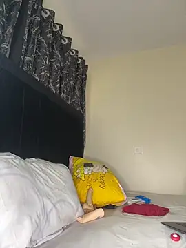 Snapshot of Sexy_barb2 chatting on 3, 11, 2025 Sexy barb2 online show from 3, 11, 2025