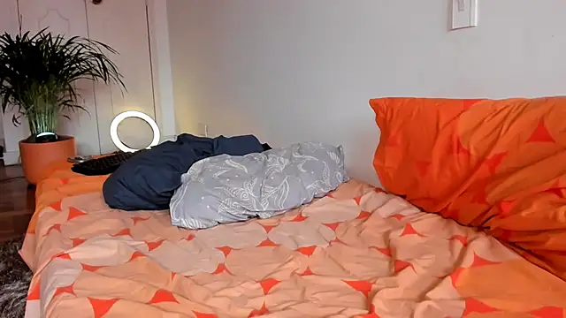 Your  hero1 online show from 13, 11, 2025