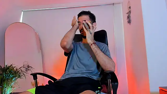 Your  hero1 online show from 25, 10, 2025