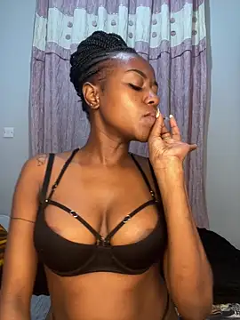 hot daily online show from 28, 10, 2025