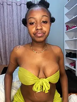 hot daily online show from 8, 11, 2025