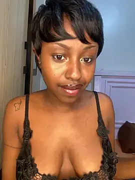 hot daily online show from 3, 2, 2025