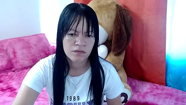 Cristal w online show from 12, 2, 2026