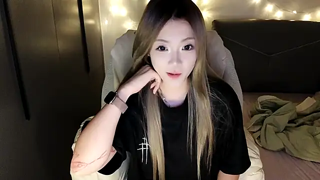Jennie-007 online show from 10, 9, 2025
