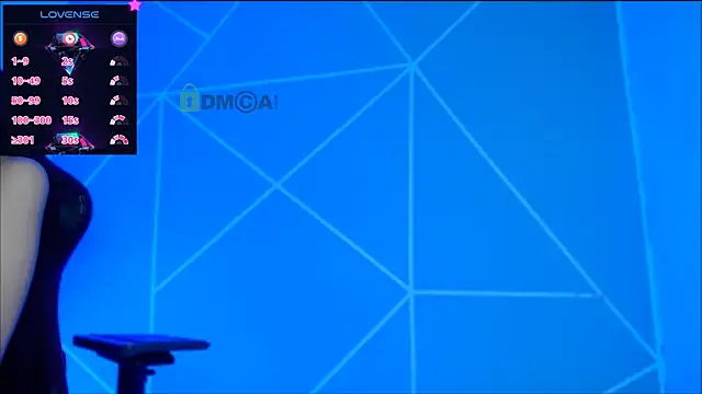 lilylouisee online show from 28, 10, 2025