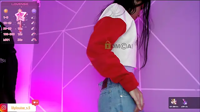 lilylouisee online show from 3, 2, 2026