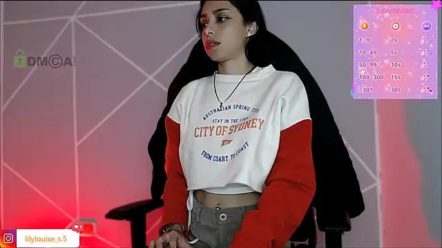 lilylouisee online show from 17, 3, 2026