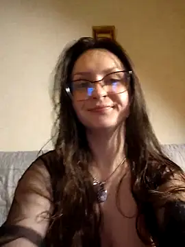 Snapshot of NaughtYHomemadE chatting on 27, 5, 2026 NaughtYHomemadE online show from 27, 5, 2026