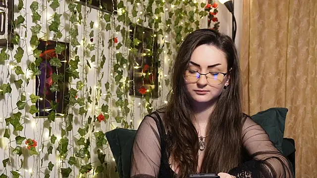 NaughtYHomemadE online show from 28, 2, 2026