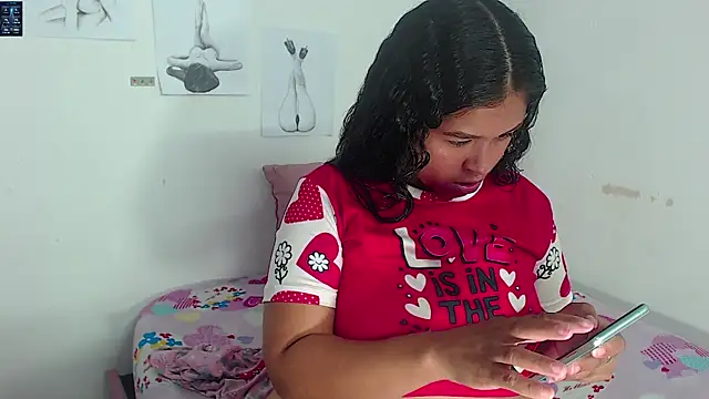 Hazel donna online show from 22, 11, 2025