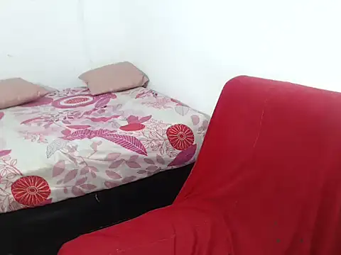 Hazel donna online show from 12, 2, 2026