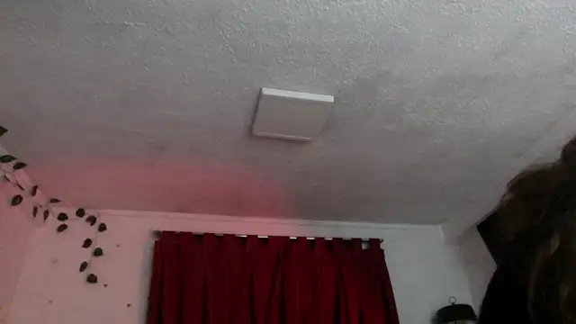 dreamgirl sweet online show from 15, 4, 2026