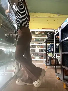 Rosa 998 online show from 8, 4, 2026