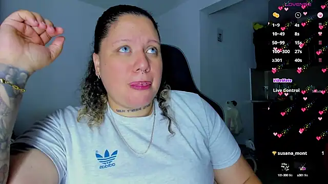 Snapshot of mariana_maze chatting on 28, 1, 2025 mariana maze online show from 28, 1, 2025