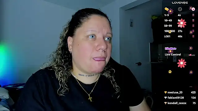 Snapshot of mariana_maze chatting on 23, 2, 2025 mariana maze online show from 23, 2, 2025