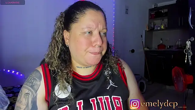 Snapshot of mariana_maze chatting on 19, 10, 2025 mariana maze online show from 19, 10, 2025