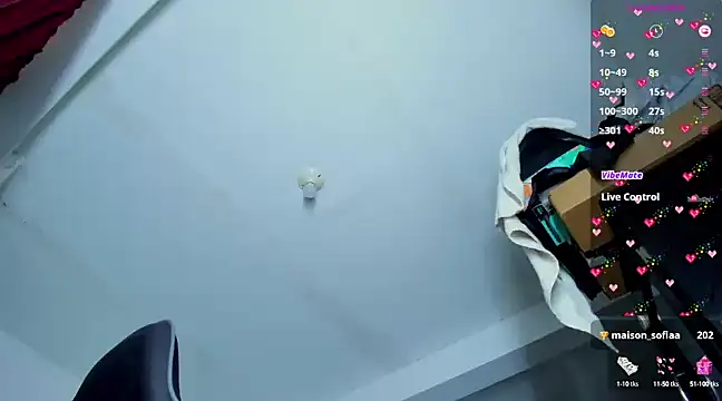 Snapshot of mariana_maze chatting on 11, 2, 2025 mariana maze online show from 11, 2, 2025