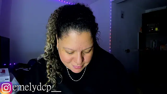 Snapshot of mariana_maze chatting on 25, 9, 2025 mariana maze online show from 25, 9, 2025