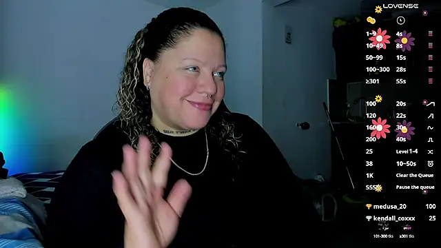 Snapshot of mariana_maze chatting on 21, 2, 2025 mariana maze online show from 21, 2, 2025