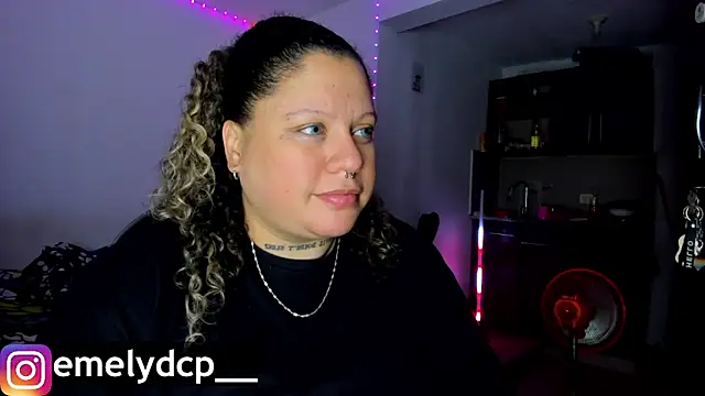 Snapshot of mariana_maze chatting on 5, 10, 2025 mariana maze online show from 5, 10, 2025