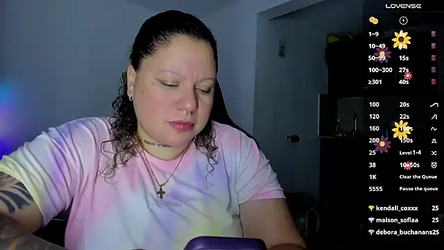 Snapshot of mariana_maze chatting on 28, 2, 2025 mariana maze online show from 28, 2, 2025