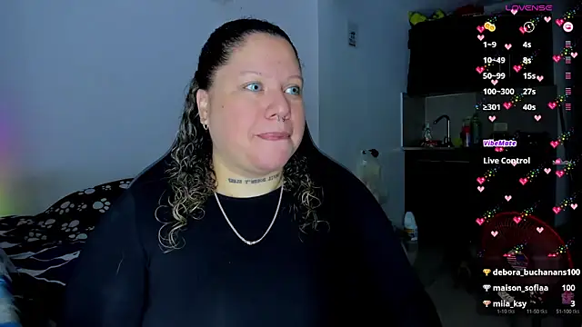 Snapshot of mariana_maze chatting on 6, 2, 2025 mariana maze online show from 6, 2, 2025