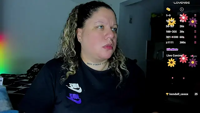 Snapshot of mariana_maze chatting on 21, 3, 2025 mariana maze online show from 21, 3, 2025