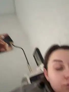 Snapshot of ellie_ssexy chatting on 4, 2, 2026 ellie ssexy online show from 4, 2, 2026