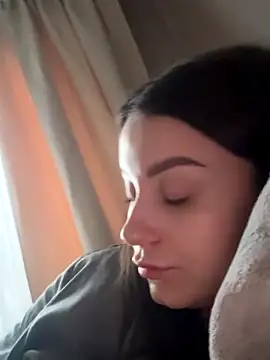 Snapshot of ellie_ssexy chatting on 3, 12, 2025 ellie ssexy online show from 3, 12, 2025