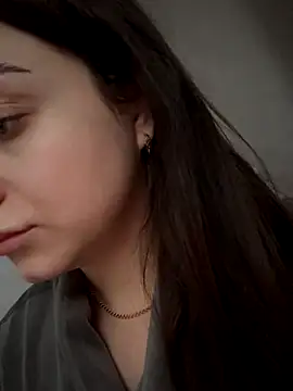 Snapshot of ellie_ssexy chatting on 4, 12, 2025 ellie ssexy online show from 4, 12, 2025