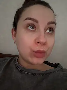 Snapshot of ellie_ssexy chatting on 27, 2, 2026 ellie ssexy online show from 27, 2, 2026